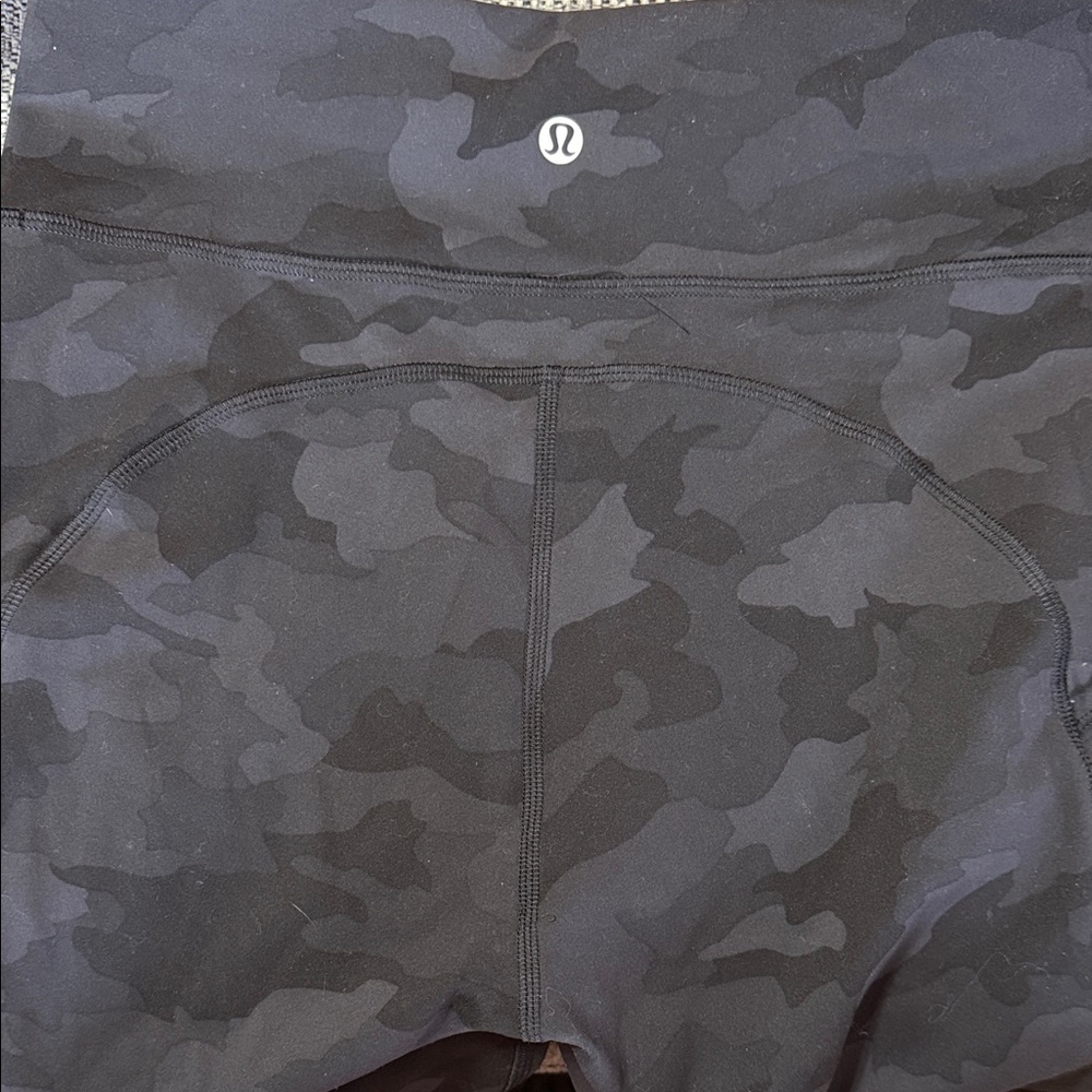 Lululemon Invigorate High-Rise Heritage 365 Camo Deep Coal Multi